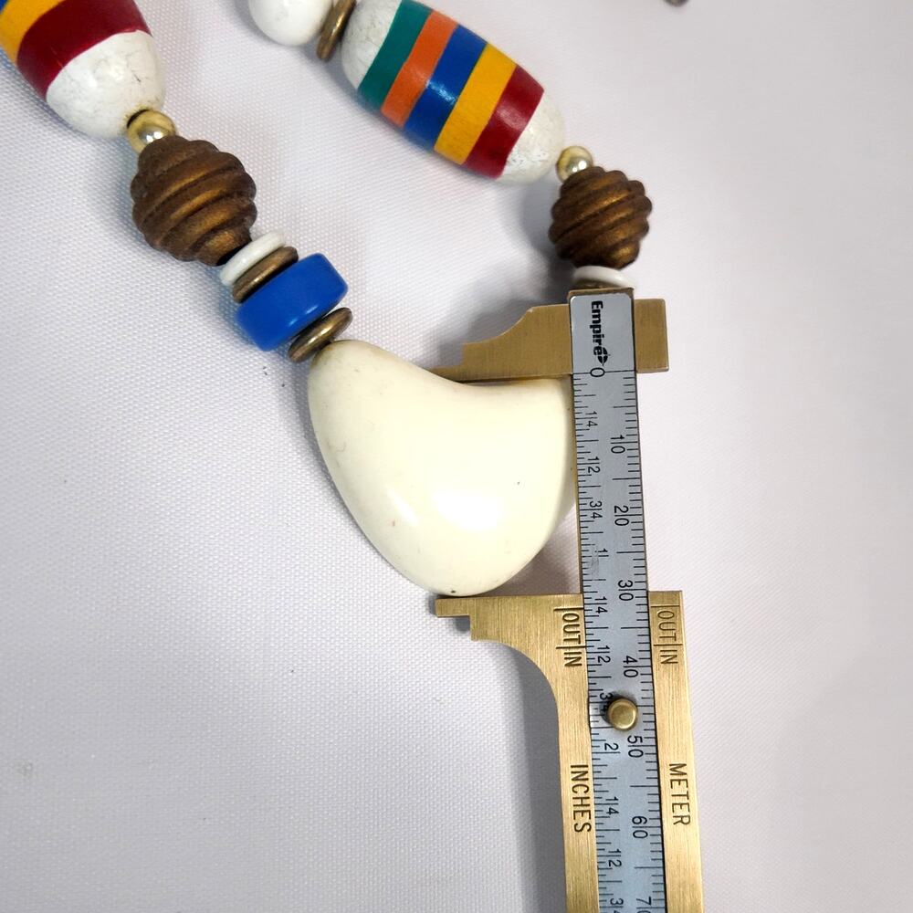Vintage Native American Inspired Hand Painted Wood Beads With Heart Pendant. - Picture 8 of 8